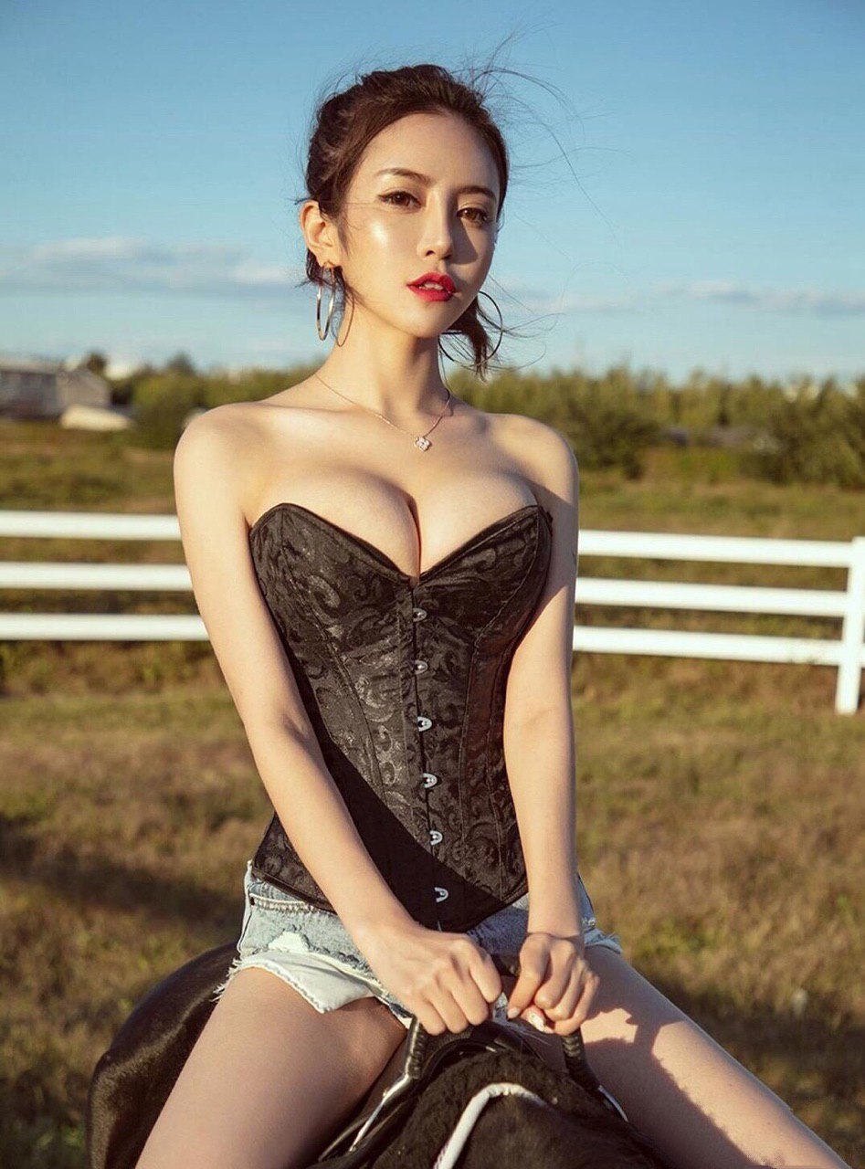 256 NO.8-每日30图