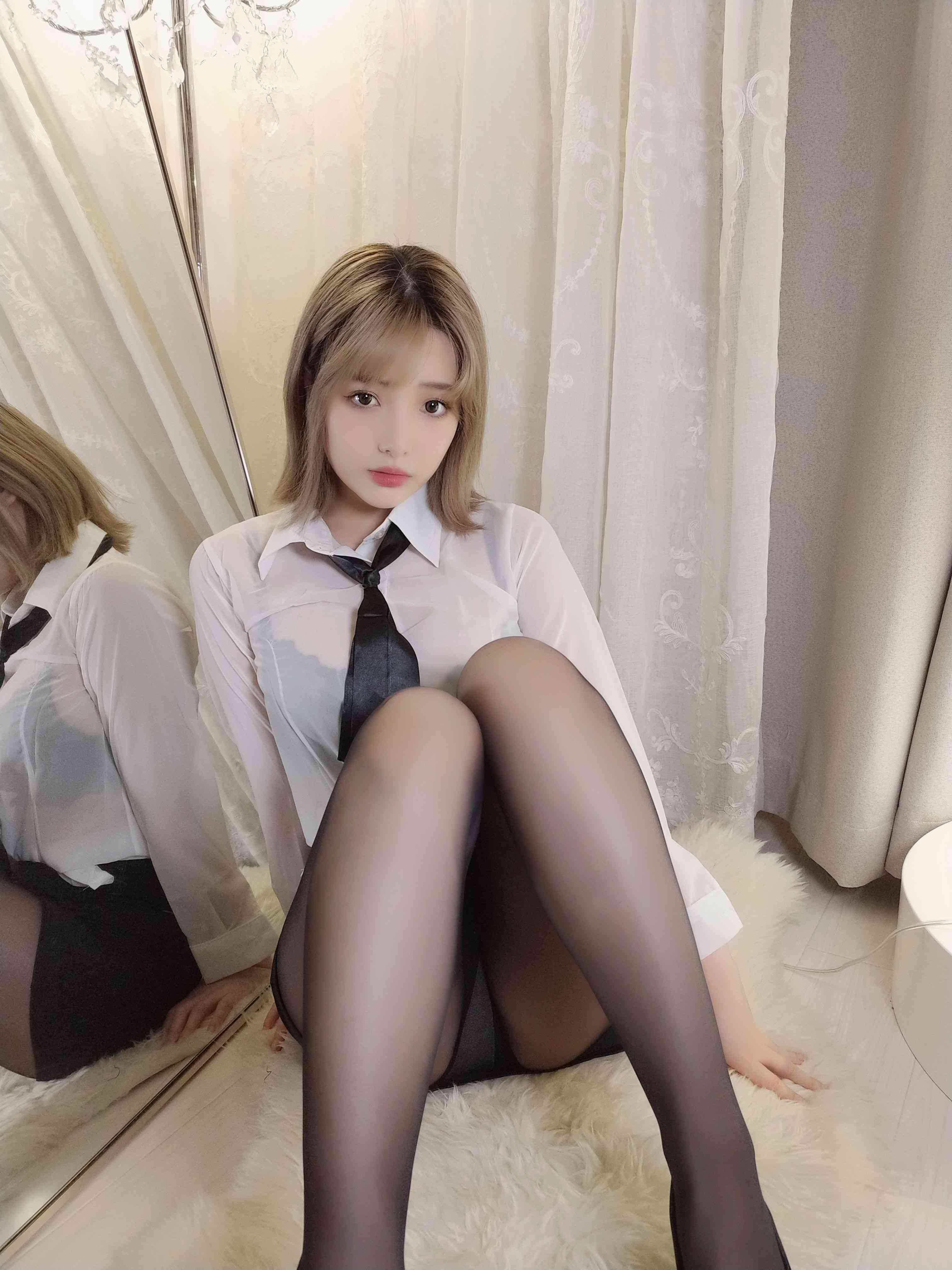 2 NO.110-《520特辑》白衬衫-30P【雯妹不讲道理】